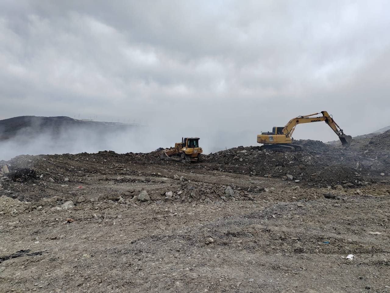 Пожар на горевшем больше месяца мусорном полигоне в Новороссийске ликвидировали
