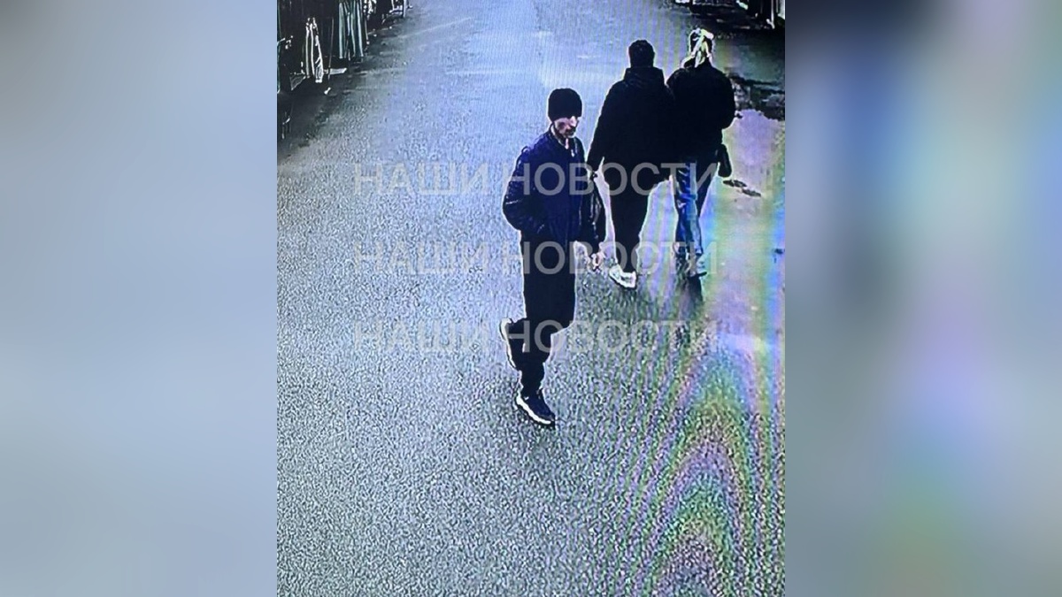 Полиция разыскивает мужчину, едва не задушившего женщину на рынке в Крымске