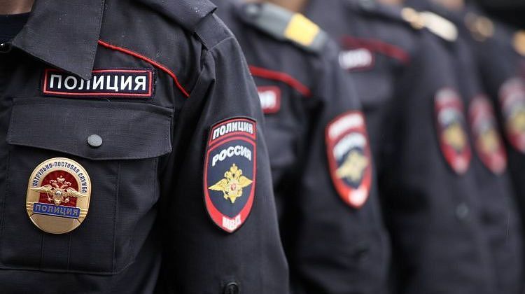Похищение человека? На Кубани? Прохожие не дали увезти незнакомца в автомобиле