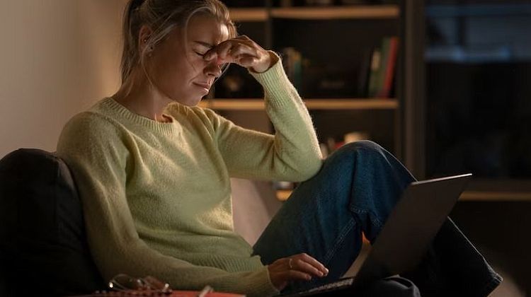 Почему «быть хорошим» иногда приводит к выгоранию: парадокс истощения