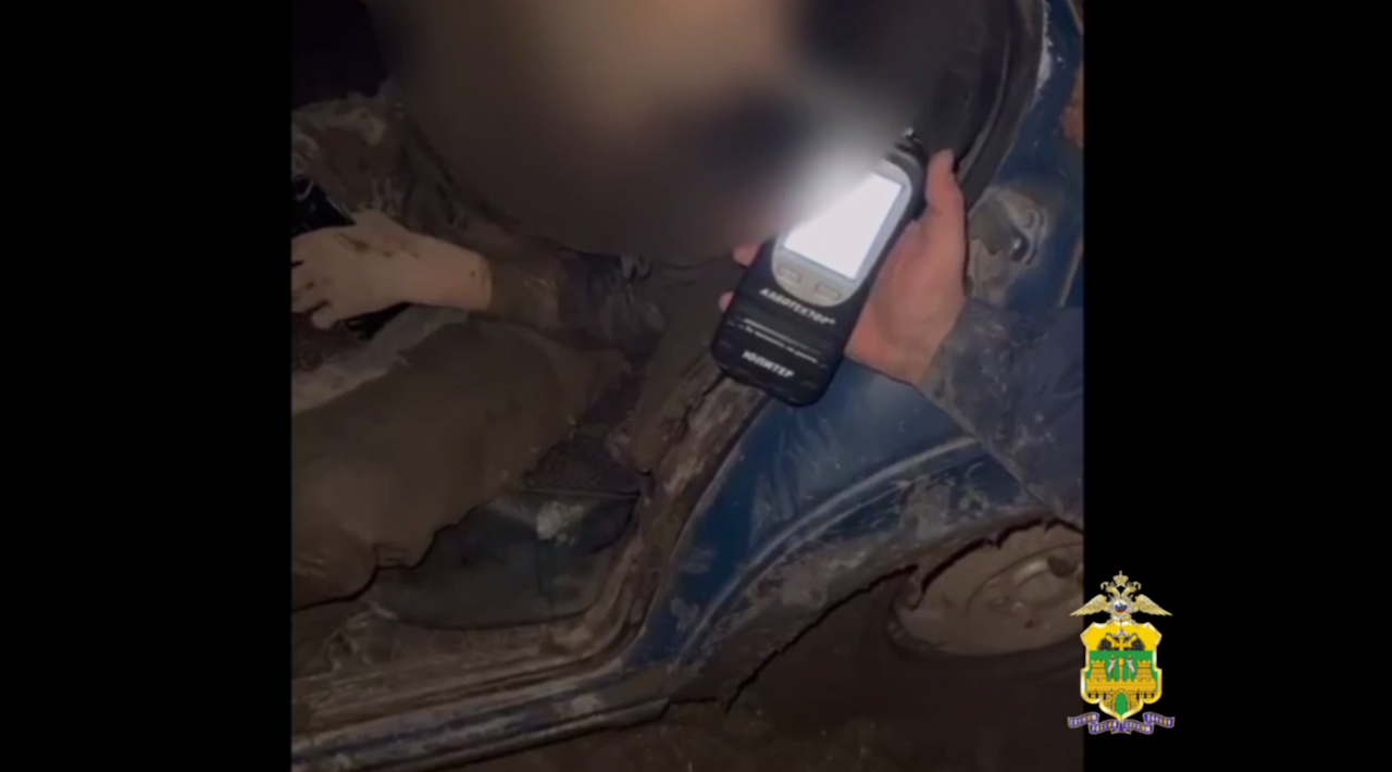 Пьяный 18-летний лихач устроил погоню со стрельбой в Мостовском районе
