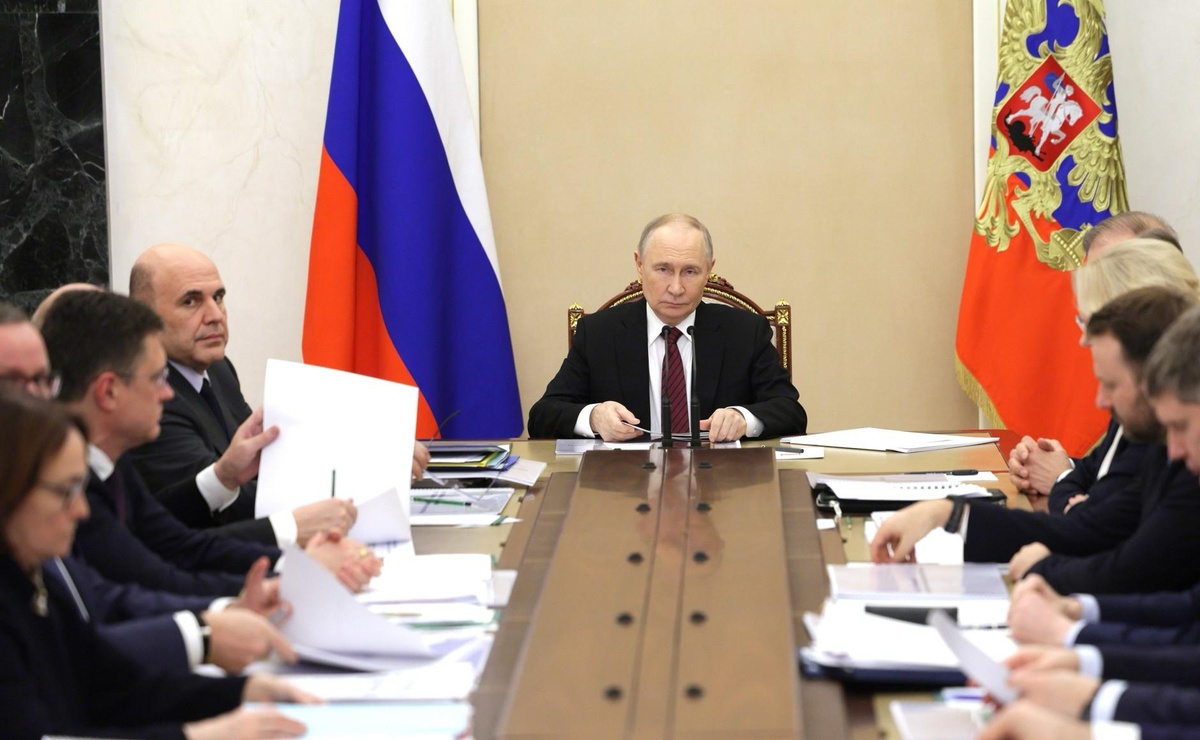С нового года страховые пенсии по старости в России проиндексируют на 7,6%