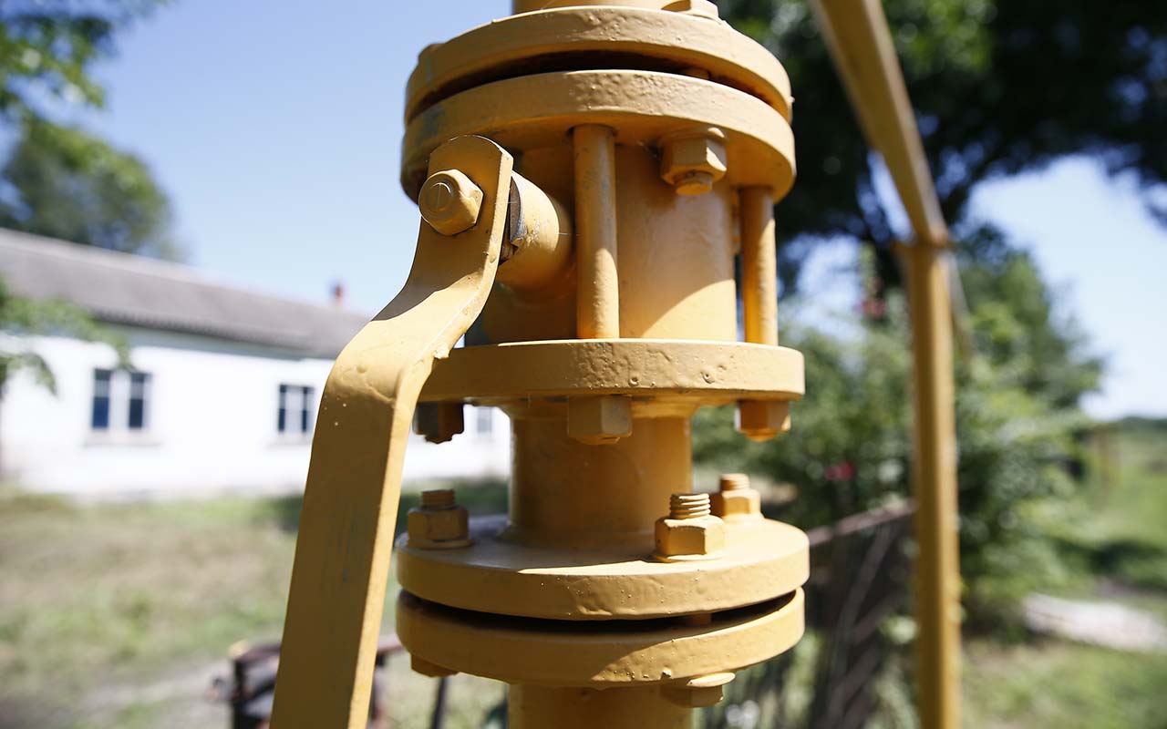 Свет, газ и воду отключат 4 декабря в разных районах Краснодара