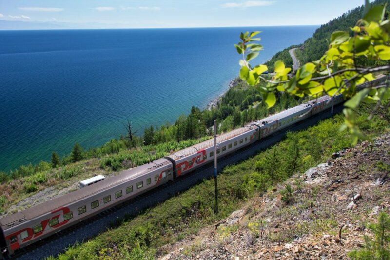 Сезонные поезда из Саратова в Сочи и Новороссийск запустят в июне