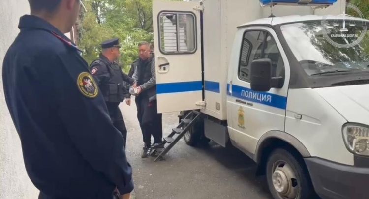Сергей Лесь покидает пост главы района по собственному желанию?