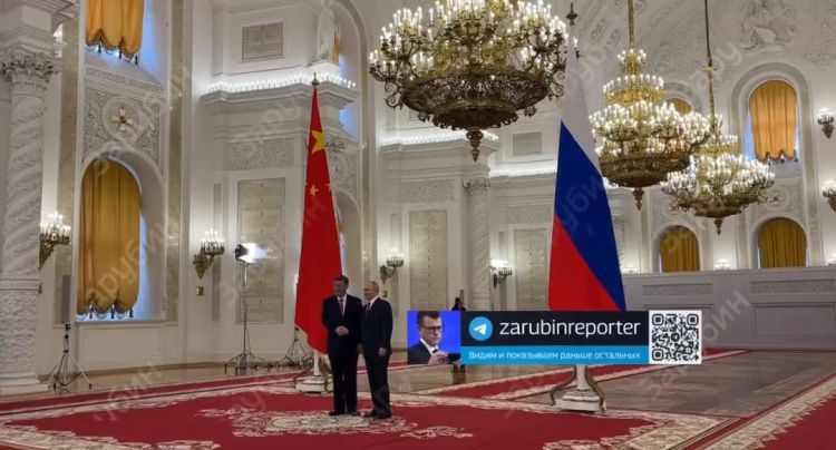 Си Цзиньпин прибыл в Кремль, Путин встретил, начались переговоры