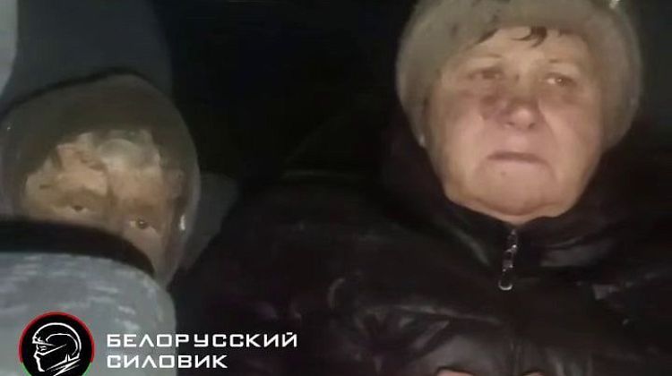 Сложная операция разведчиков! В Гуево трех бабушек вынесли из ада войны