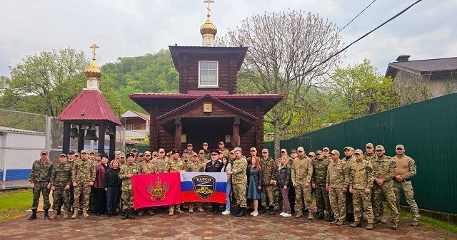 Сочинские казаки благодарят спецназ за боевую подготовку: военная наука пригодилась на фронте