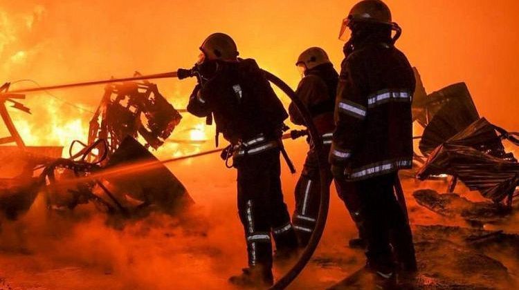 Срочно! Удар по офицерскому составу ВСУ: тьма скорых и погибших – шок, что творится в ресторане