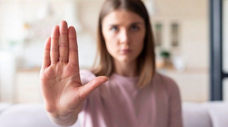 Страх быть «неудобным»: почему мы избегаем занимать свое место?