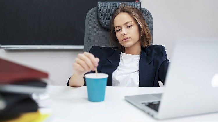 Страх быть смешным: почему вы так боитесь показаться нелепыми?
