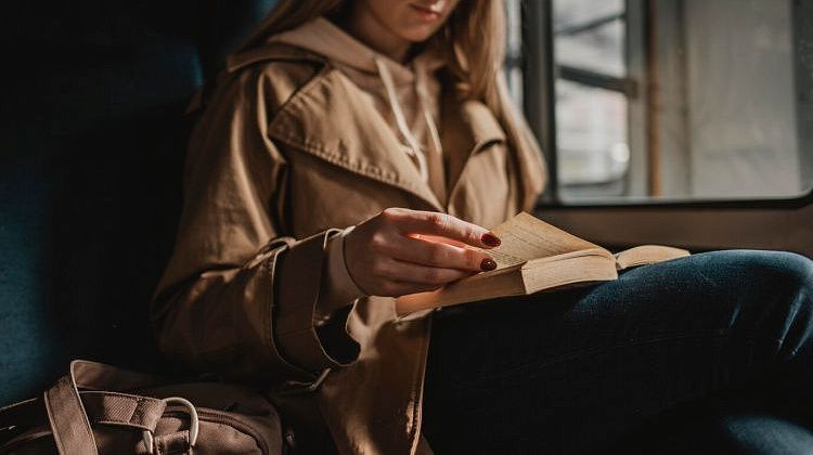 Теория проекции детской сказки на взрослую жизнь: как истории формируют наше поведение