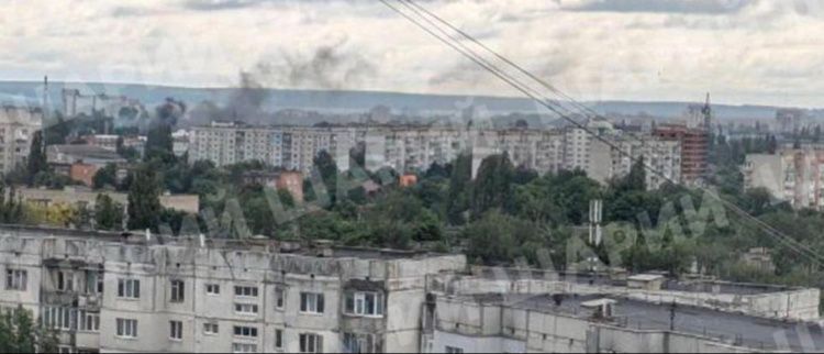 Только что! Удар по Сумам! Вся территория удара окутана черным дымом: на месте скорые и пожарные