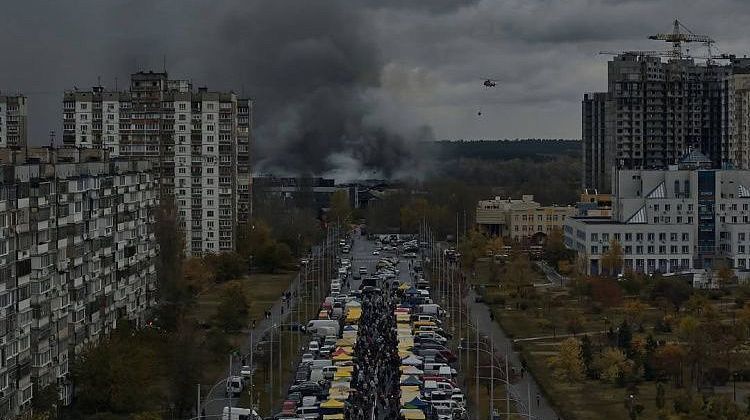 Удары по Украине! В Киеве зарево пожарищ, гарь и дым: "Искандеры" разворотили завод с западным оружием