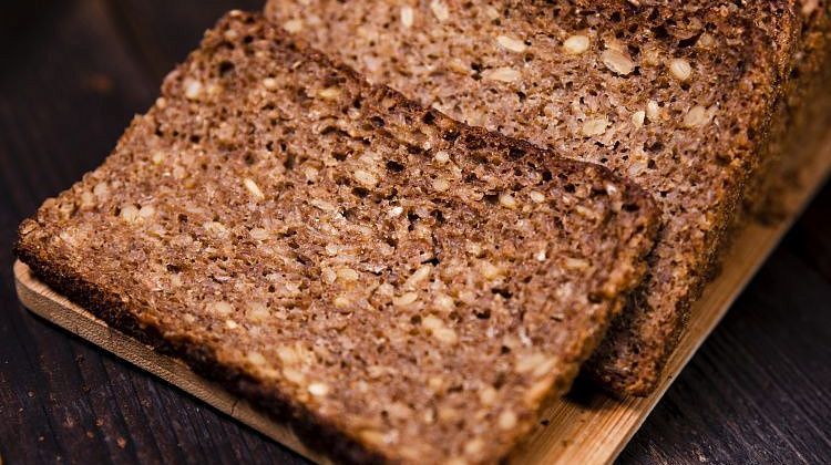 Цельнозерновой хлеб: лучший выбор для вкусного похудения