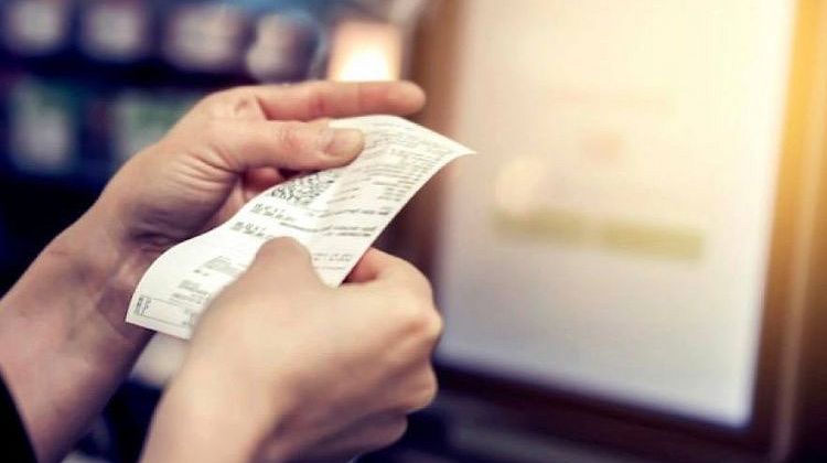 Чековая афера в магазине Ейска: продавец присвоила сотни тысяч рублей