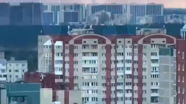 Что творится на севере Санкт-Петербурга: образовалась гигантская воронка
