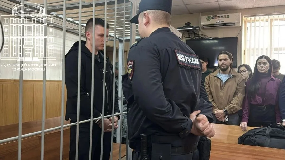 Экс-муж блогера Лерчек получил 7 лет колонии по делу о незаконном выводе денег