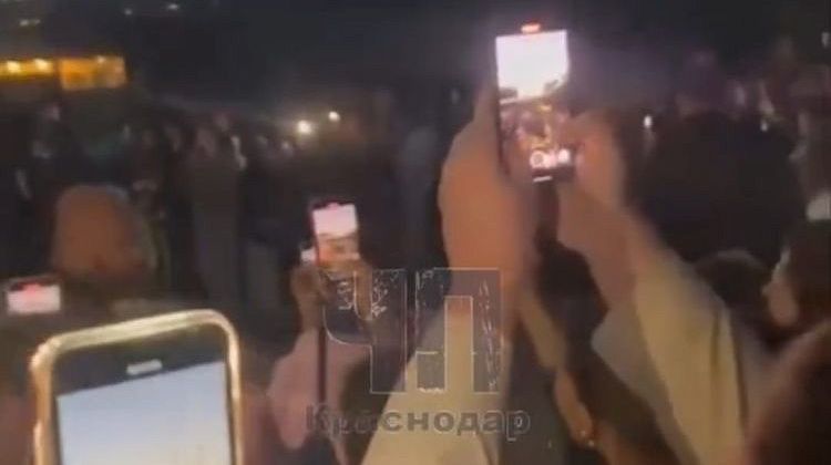 «Экстрасенсы» в Краснодаре: в Пашковке просто аншлаг