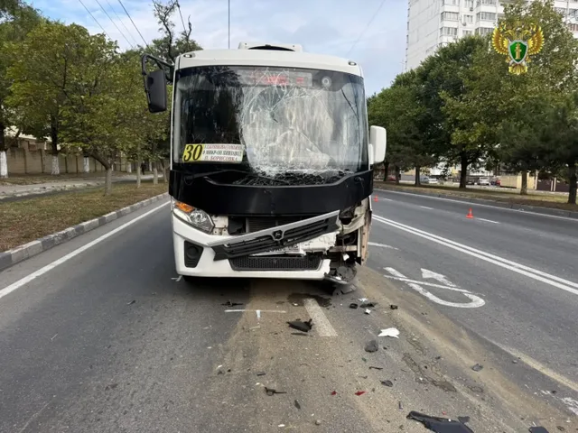 Автобус врезался в маршрутку на Кубани: семеро пострадавших, что уже известно