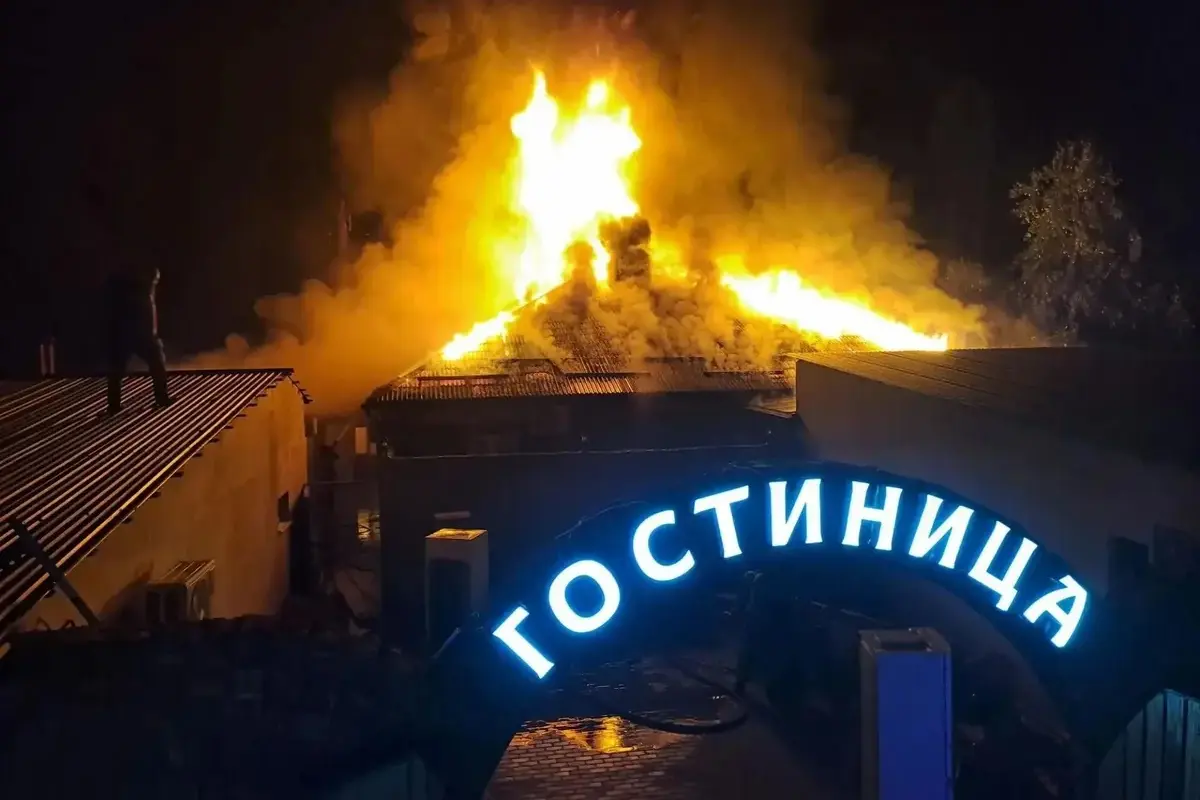 Банный комплекс на площади 300 кв. метров сгорел под Краснодаром