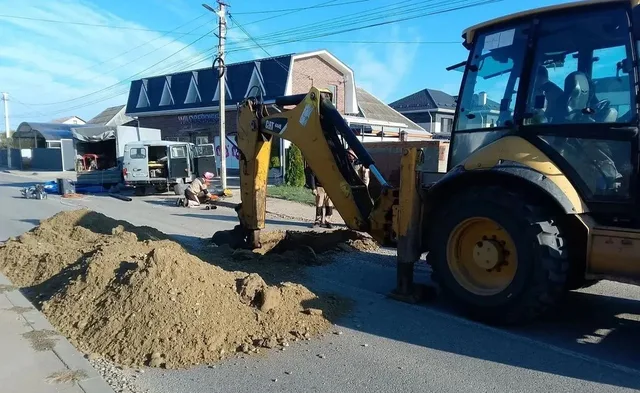 В Динском районе по нацпроекту капитально ремонтируют водопроводные сети
