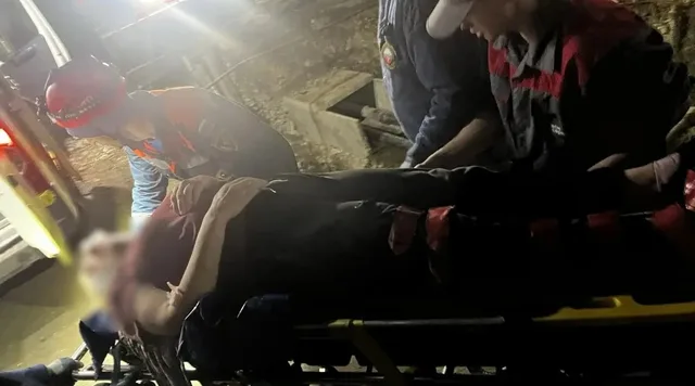 В Сочи женщина провалилась в 4-метровую канаву на стройке и разбила голову