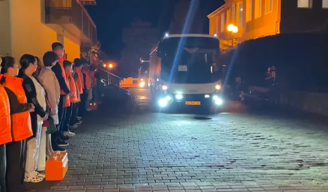 Первые эвакуированные жители Алешек прибыли в ПВР в Краснодарском крае