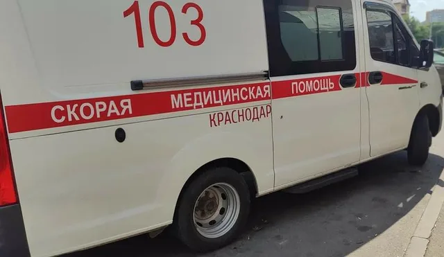 Парень упал с 18-го этажа в Краснодаре и выжил: его спас козырёк