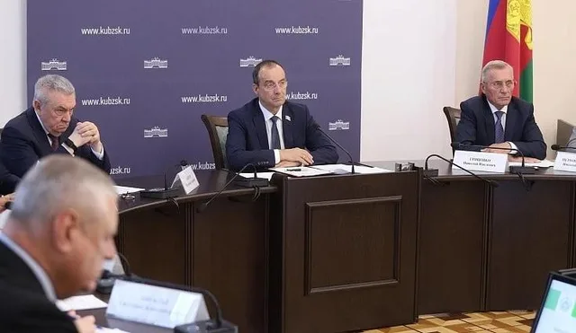 Депутаты ЗСК обсудили вовлечение в оборот неиспользуемых земель на Кубани