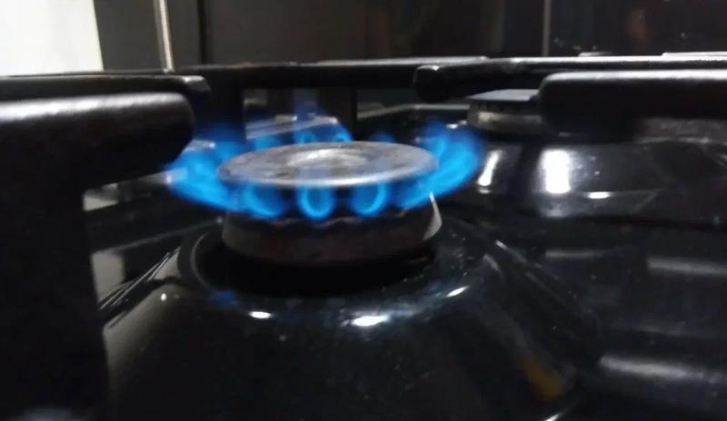 Повреждение газопровода экскаватором в Краснодаре оставило без газа 170 квартир и котельную вуза