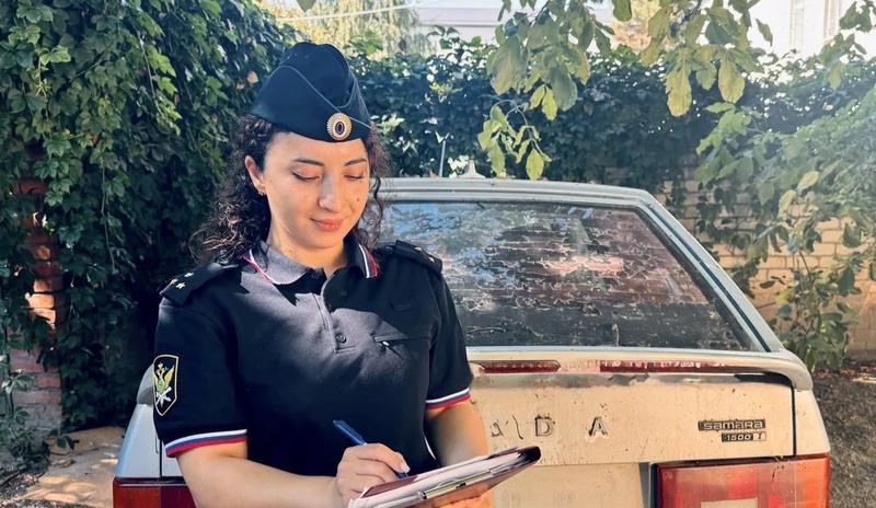 Приставы Кубани отправили конфискованную LADA SAMARA в зону спецоперации
