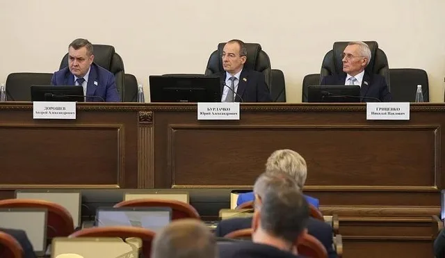 Юрий Бурлачко провел встречу с главами Советов муниципальных образований Кубани