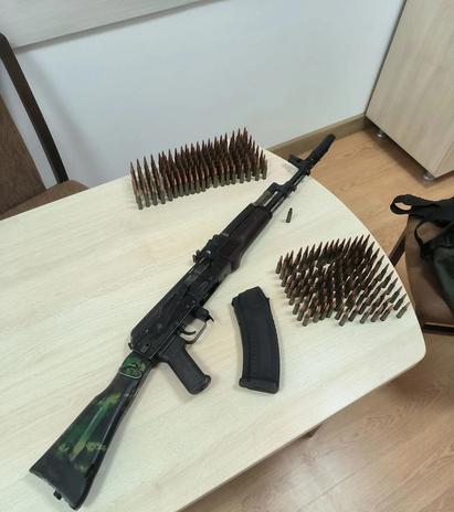 В Тихорецке задержали мужчину за попытку сбыта автомата АКС-74
