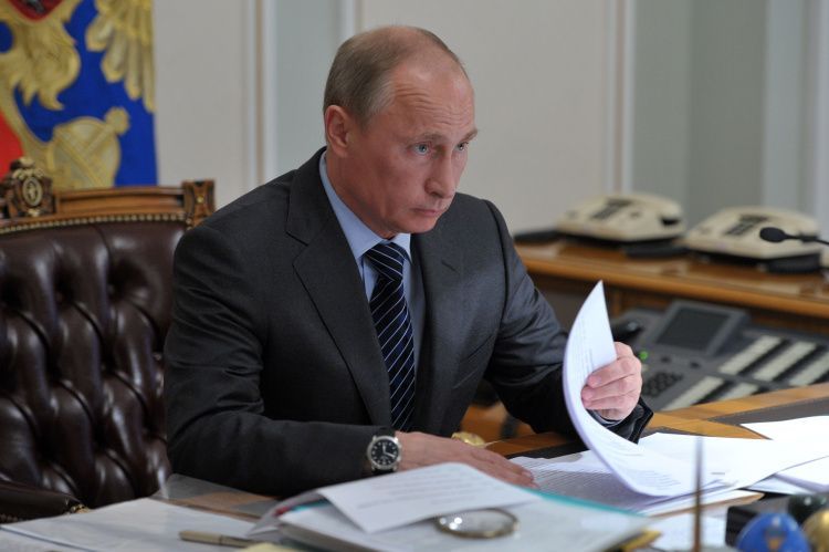 Запад в страхе гадает на "кофейной гуще": что потребует Путин на встрече
